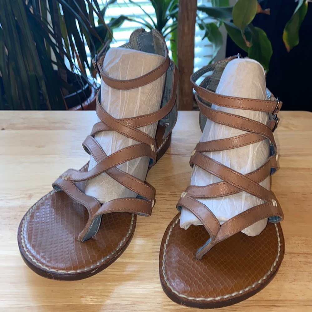 SE Boutique Brown Leather Gladiator Sandals